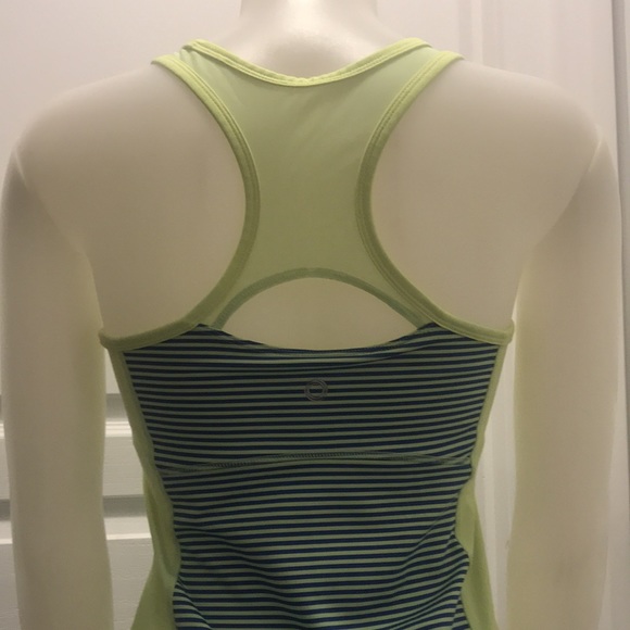Pure & Simple Active Tank Top - Picture 3 of 3